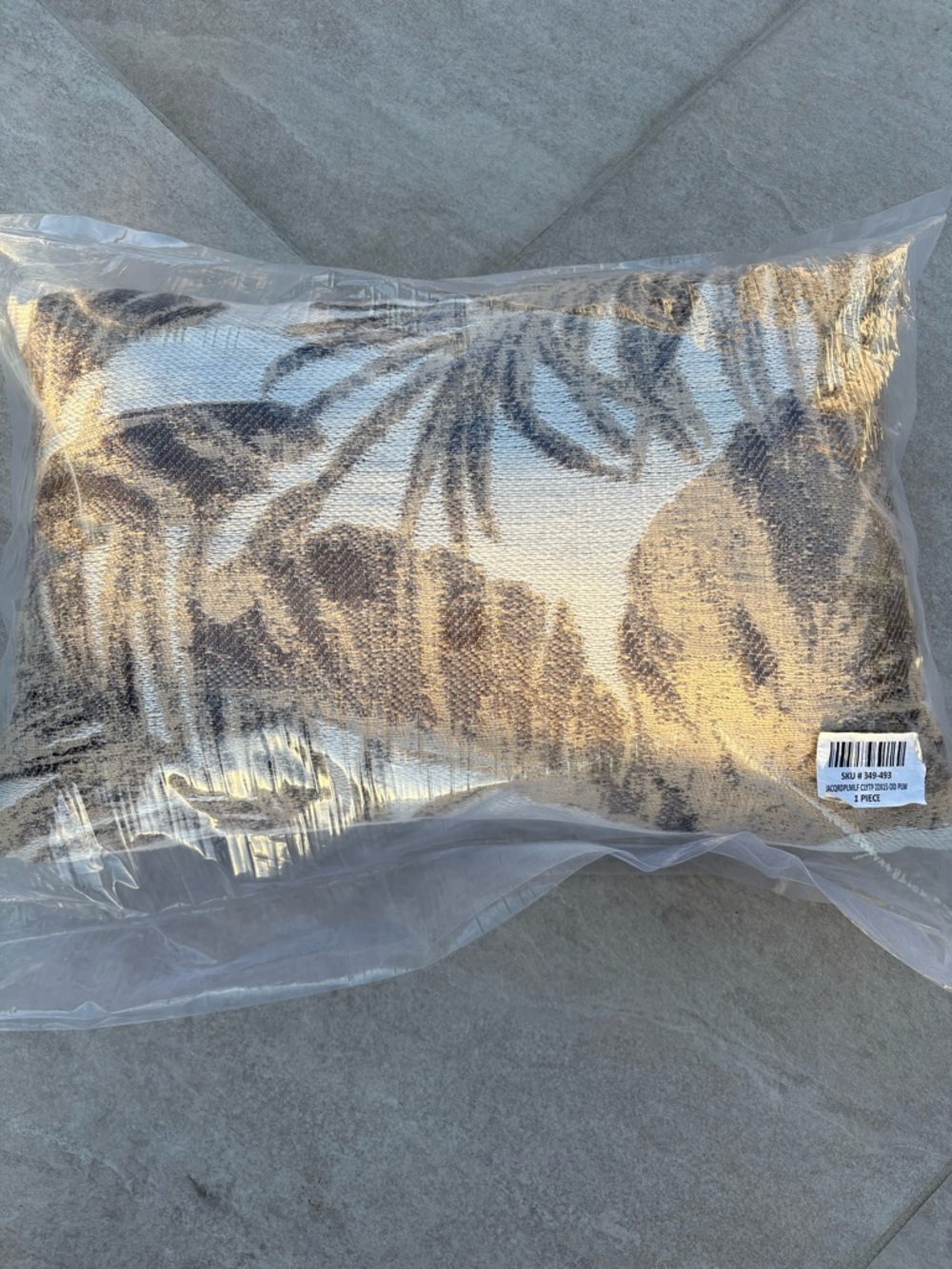 Crate and Barrel Jacquard Palm Leaf Outdoor Pillow - Picture 4 of 6